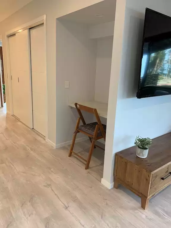Downstairs study nook