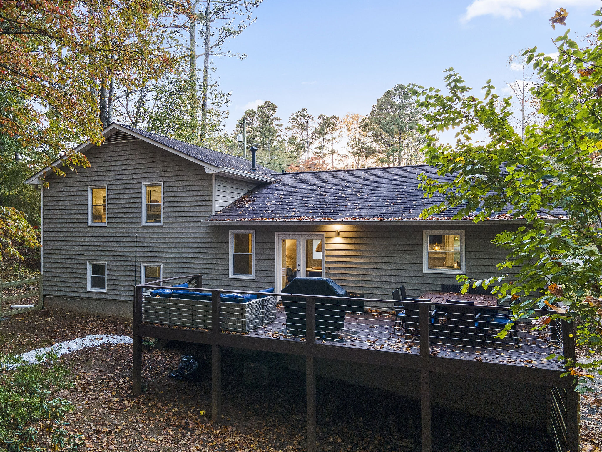 Pet Friendly 4BR Home Fenced Yard east cobb