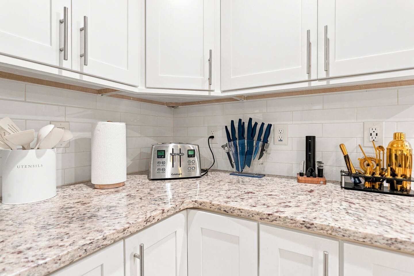 Pet Friendly 4BR Home Fenced Yard east cobb
