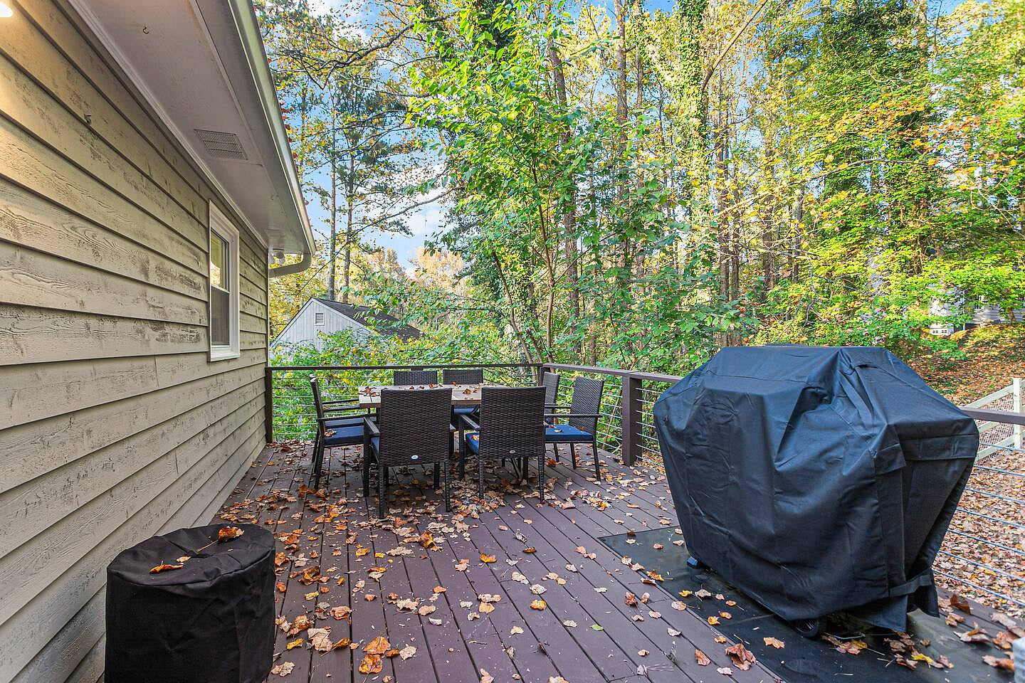 Pet Friendly 4BR Home Fenced Yard east cobb