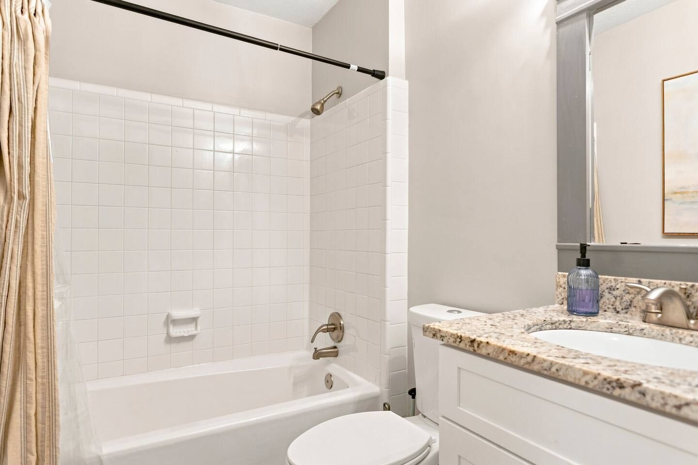 Pet Friendly 4BR Home Fenced Yard east cobb