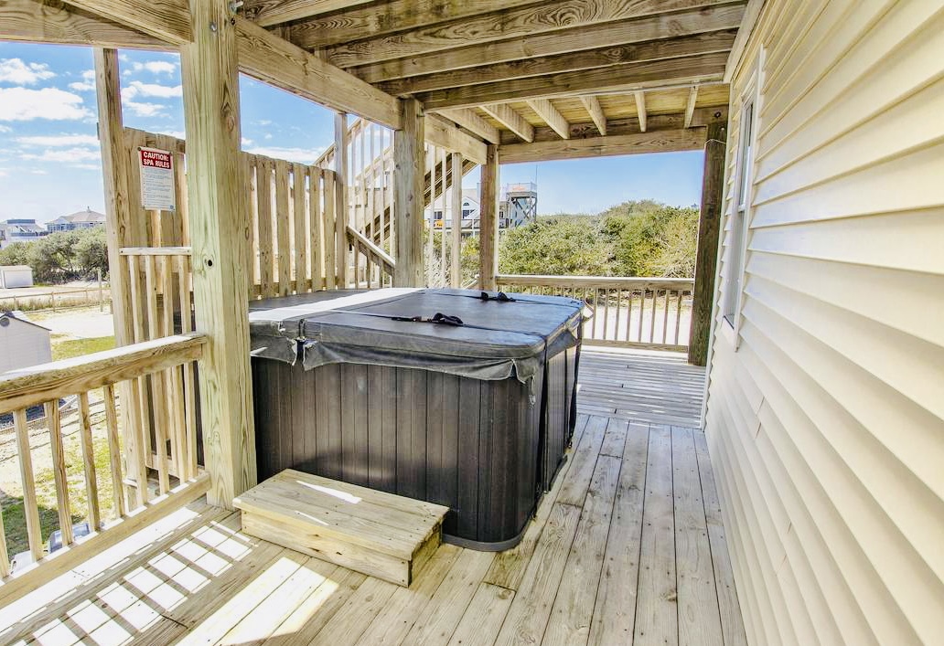 Hot tub.