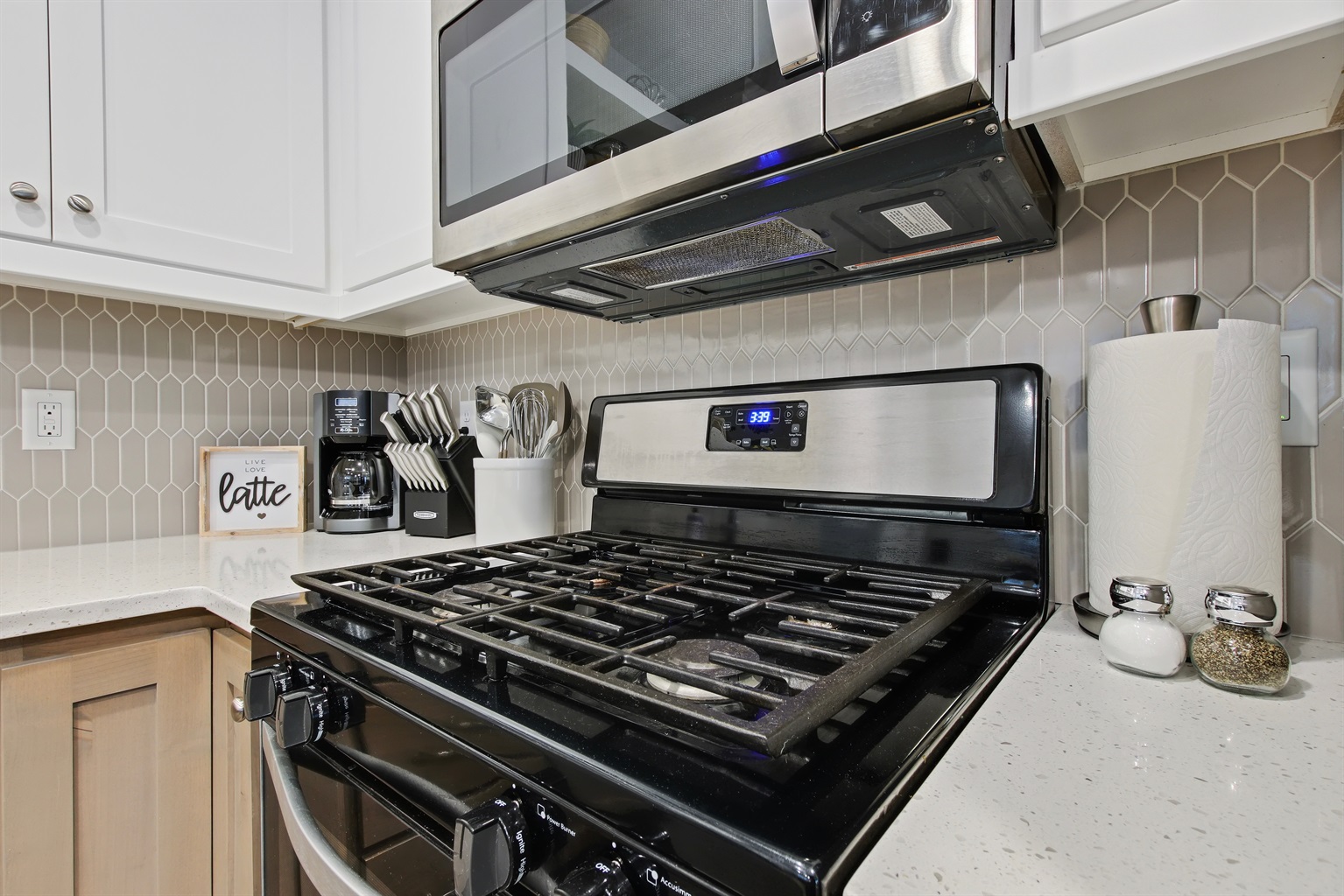 modern-luxurious-private-3-bedroom-boise-home/