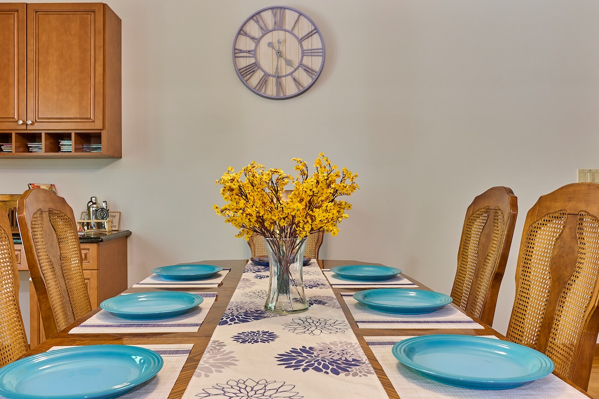 spacious-catskills-delaware-river-gap-retreat/