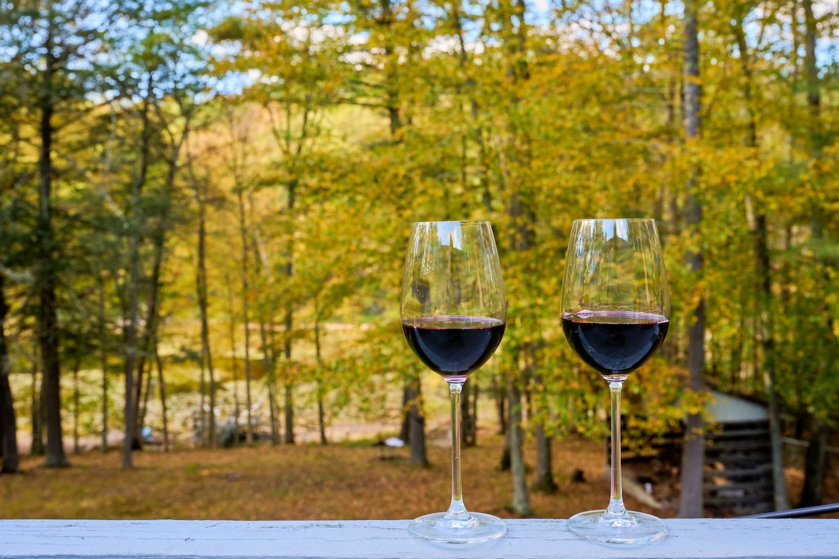 spacious-catskills-delaware-river-gap-retreat/