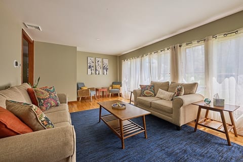 Spacious Catskills Delaware River Gap Retreat