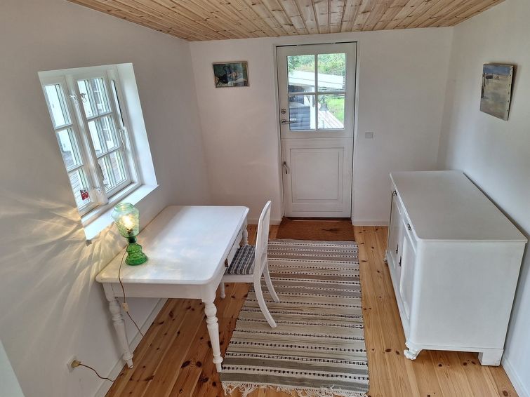 rami-2km-from-the-sea/