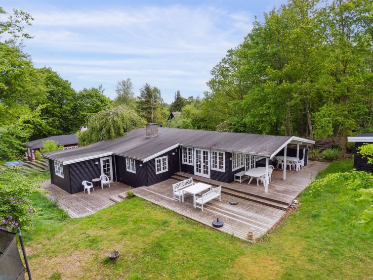 rami-2km-from-the-sea/