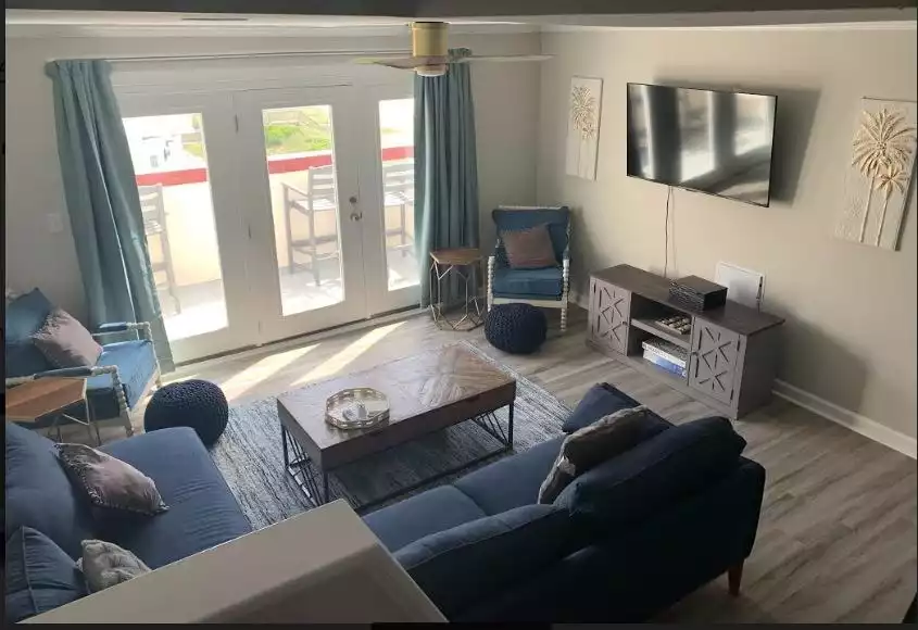 Living room - Newly renovated ocean front condo - North Topsail Beach