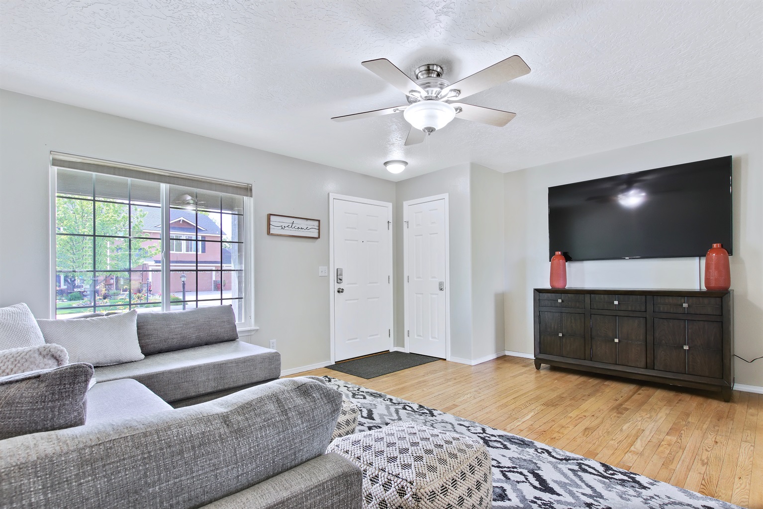 beautiful-meridian-4-bedroom-private-home/