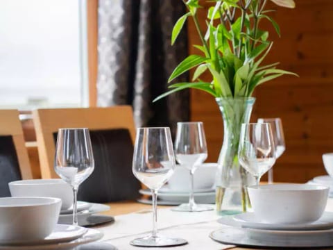 Loch Leven Lodge 10