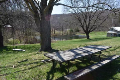Roundhill Bunkhouse @ Raystown Lake