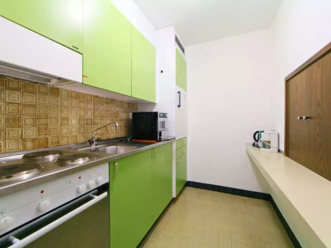 Ringstrasse Apt 412