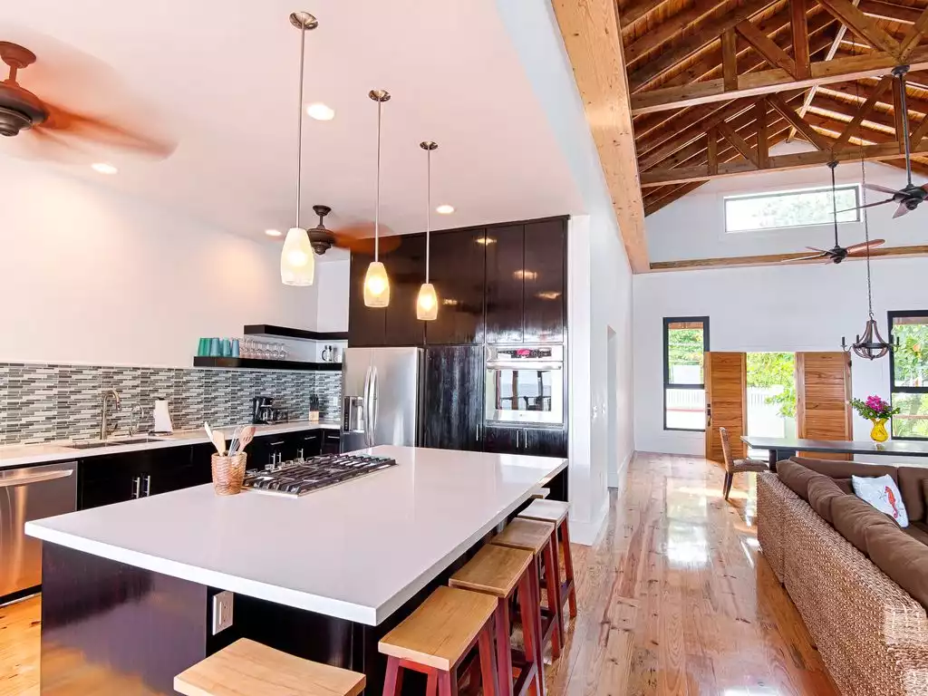 Fully Stocked Kitchen