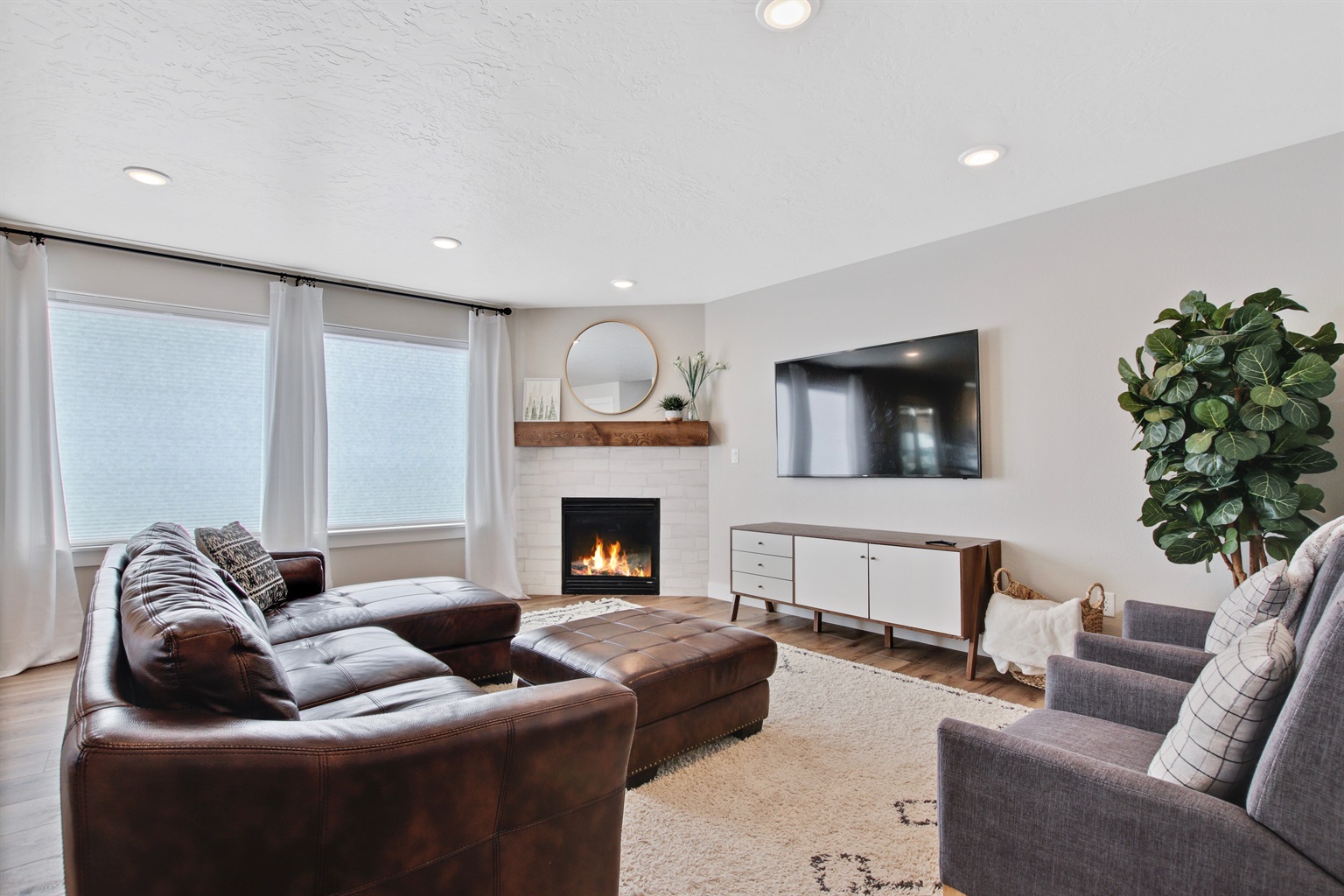 the-white-custom-farmhouse-5-bedroom-home/