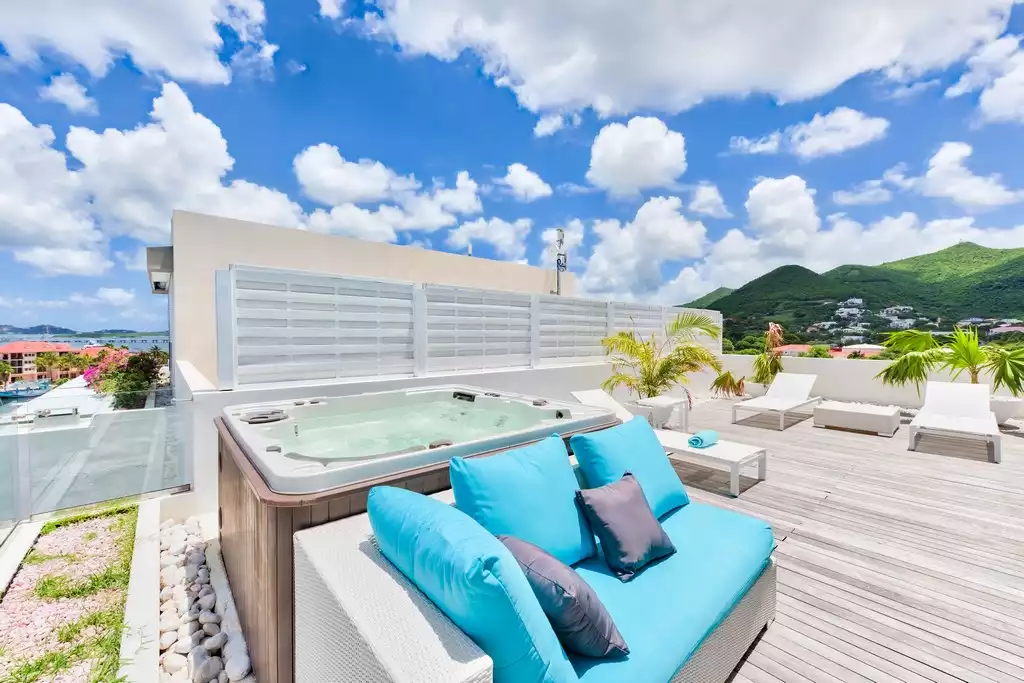 Just Blue Penthouse - Simpson Bay Lagoon