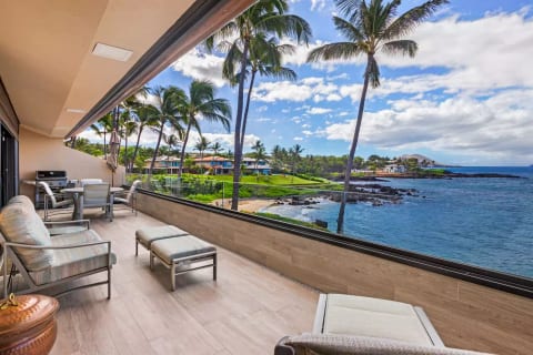Front Lanai with BBQ