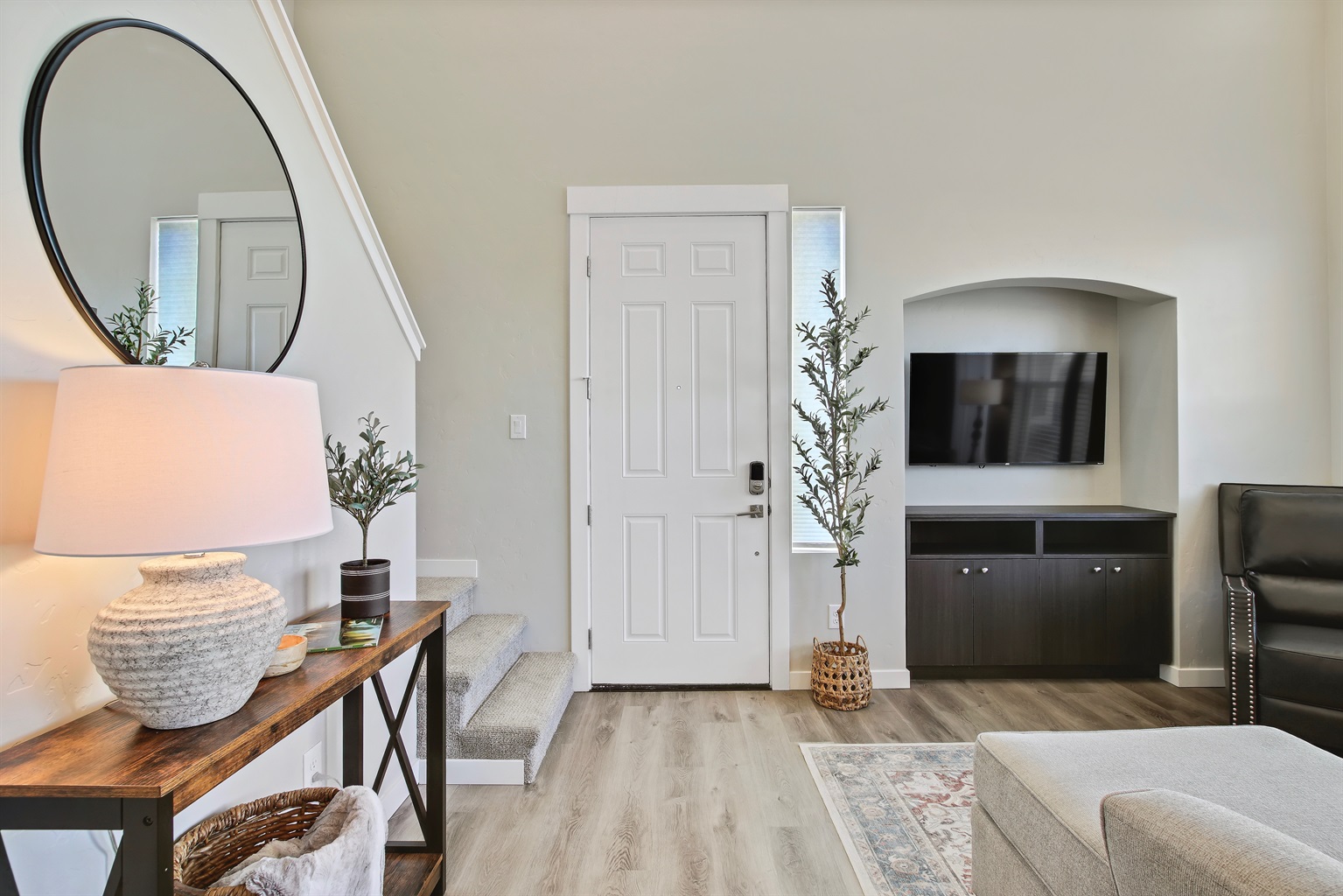 or-hounslow-way-or-trendy-3-bedroom-townhome-or-nampa-or/