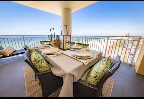 Young’s beachfront corner condo 