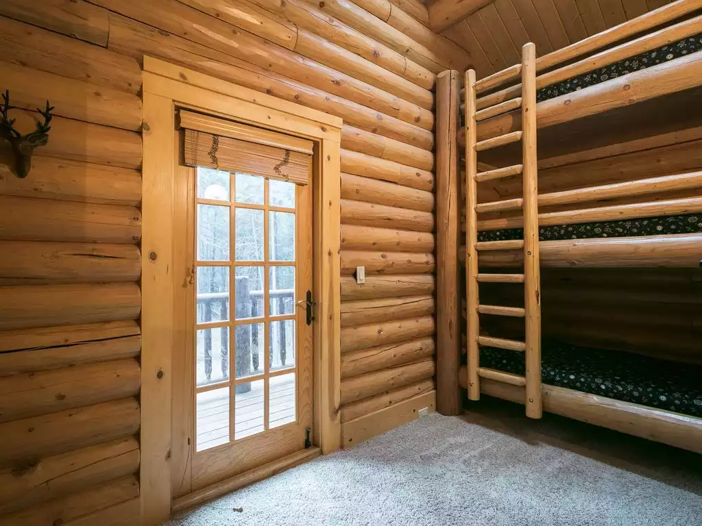 Kids love the TRIPLE bunk beds! Kids love the TRIPLE bunk beds! - Gold Creek Cabin - Volcano