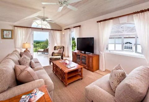 Coral Blu - Royal Westmoreland