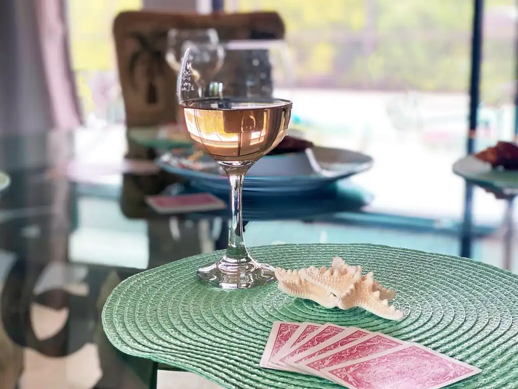 Just Beachy Vacation home, Gulf Access, Pool - Cape Coral