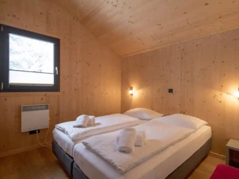 #15 mit Sauna & Sprudelbad Aussen