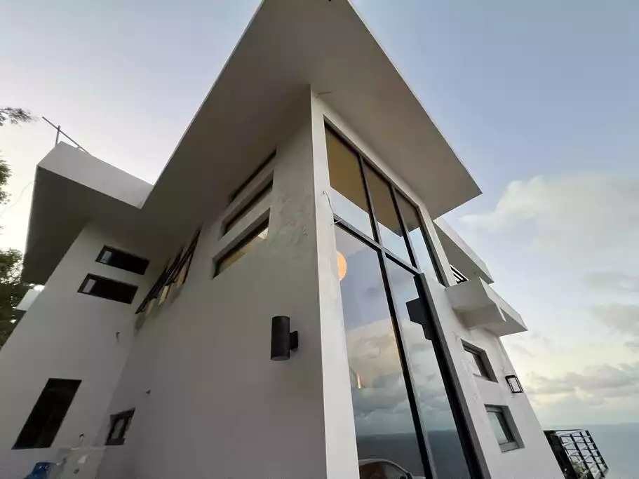 serene-stunning-and-modern-villa-modere/