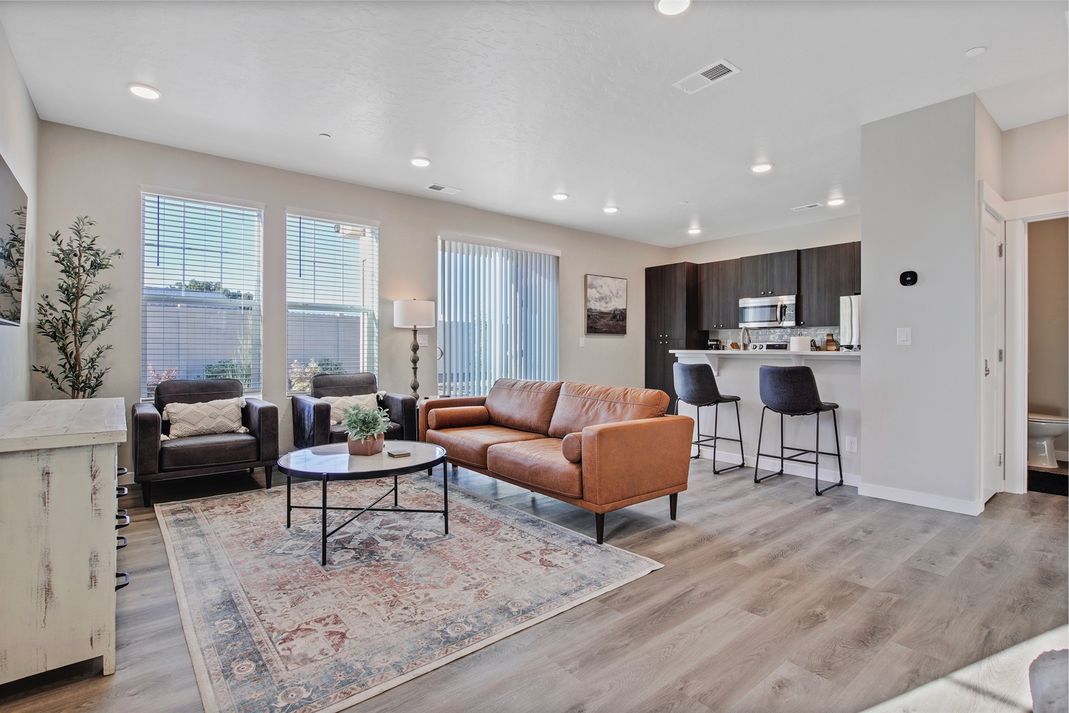 or-hounslow-way-or-stylish-2-bedroom-townhome-or-nampa-idaho-or/