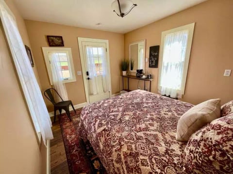 This tiny cottage is colorful and very comfortable.