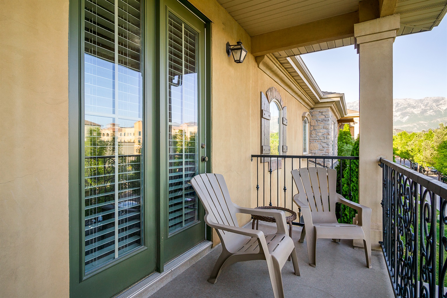 A La Mode Stunning 4 bedroom Orem Home - Orem