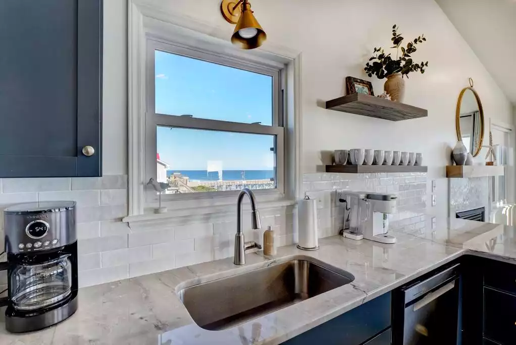 Complimentary drip coffee or K-cups for the keurig will help you start your morning. You'll definitely want to drink it on the balcony and watch the surfers in the morning. - Remodeled Oceanfront Oasis: Family + Pet friendly - Surf City