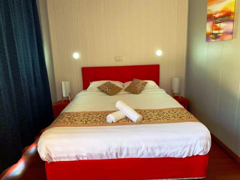 Clean and Comfortable Room with Private Bathroom