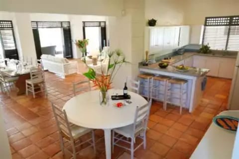 Tamarind Villa - Windward Ridge