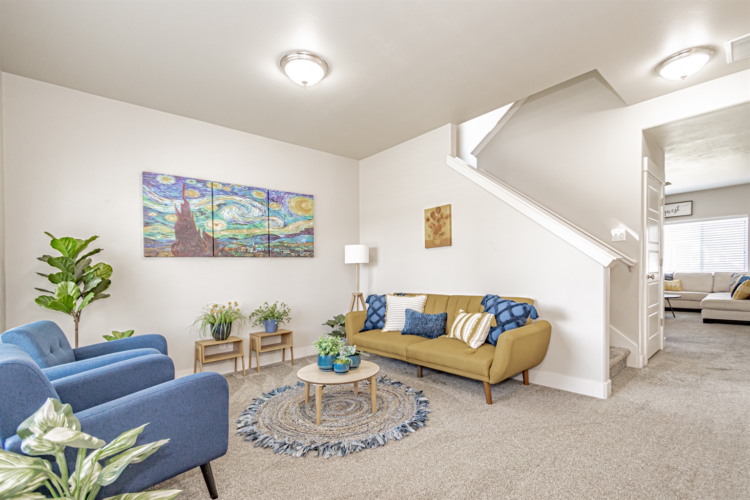 private-rexburg-5bd-home-bonus-loft-theater-hottub/