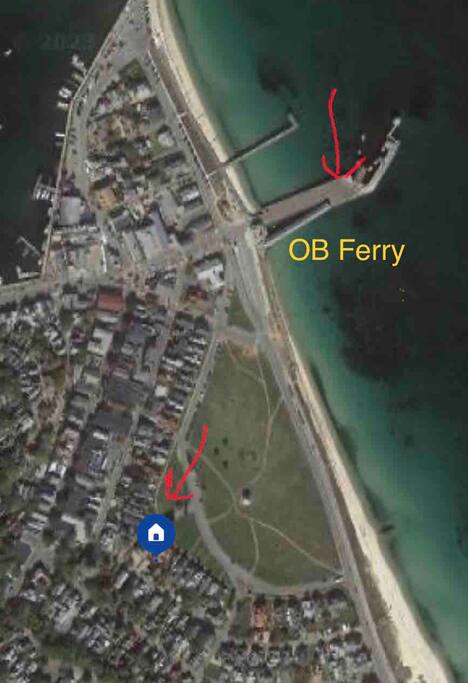 No car needed! No ferry reservations required! Approx. 5 minute walk to/from Oak Bluffs ferry, Circuit Avenue, Restaurants, Shops, Marina, Inkwell Beach. Everything Oak Bluffs is known for and everything you want! - Heart of Oak Bluffs, Ocean Views, Walk Everywhere! - Oak Bluffs