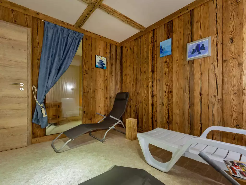 the Apartment× HOUYHNHNM STABRIDGEハット Appartment Landhaus - Mayrhofen
