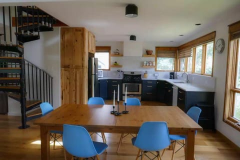 Kitchen with room for multiple cooks. Table expands to fit 12.