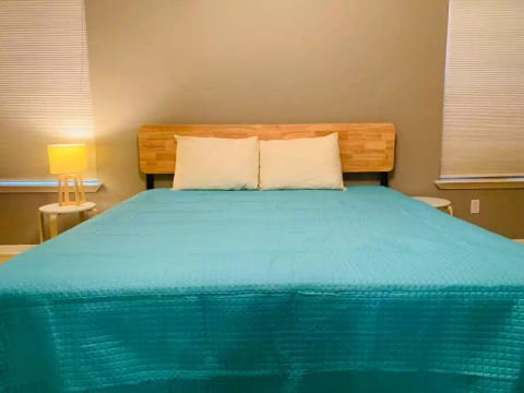 king size bed