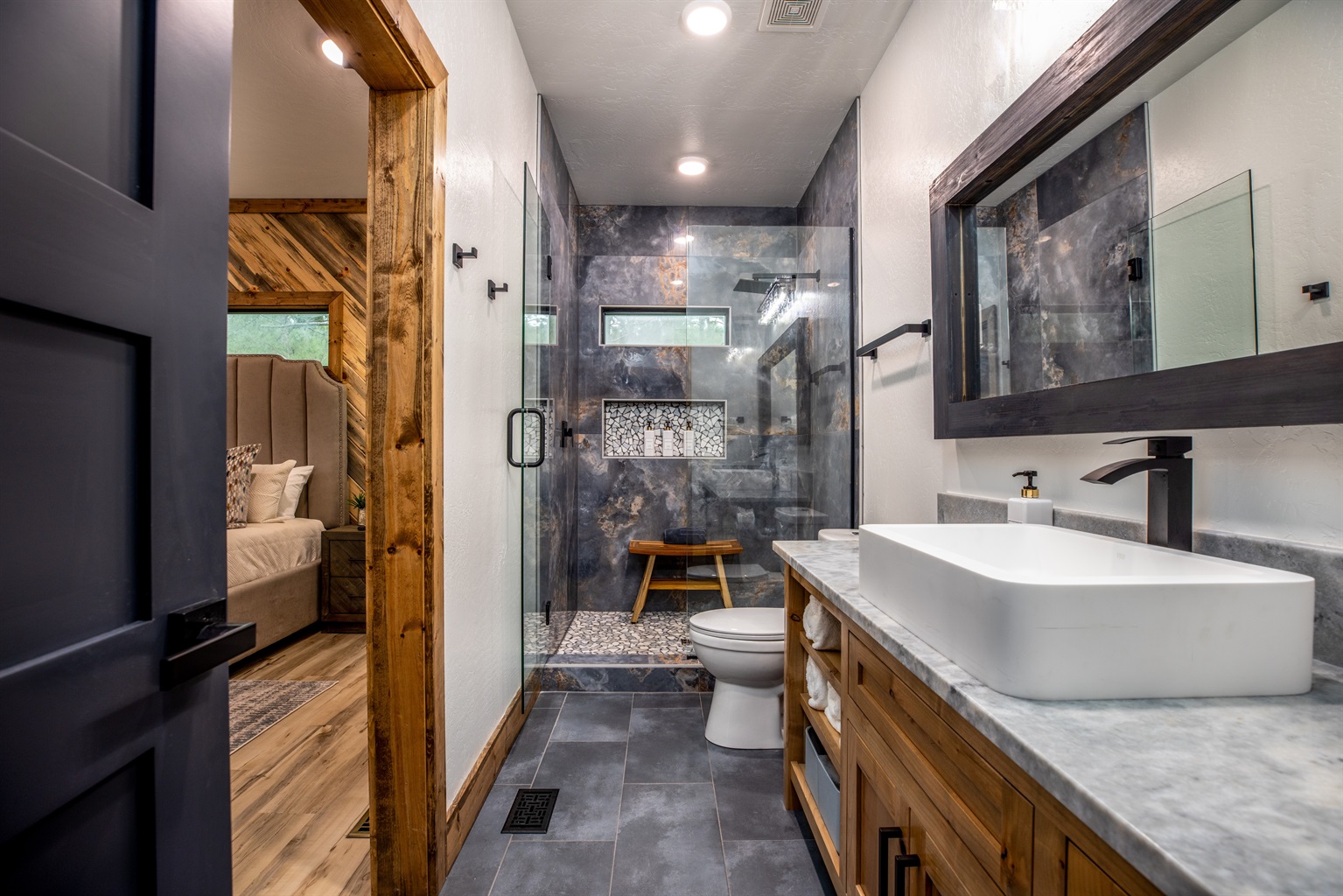Master #2 Bath Master #2 Bath - Once Upon A Pond - Broken Bow