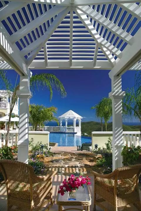 Infinity - St. Thomas