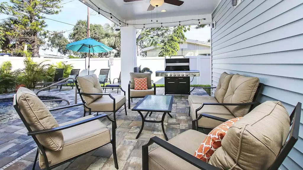 Seating/Lounge area. 6 burner bbq for your grilling needs.