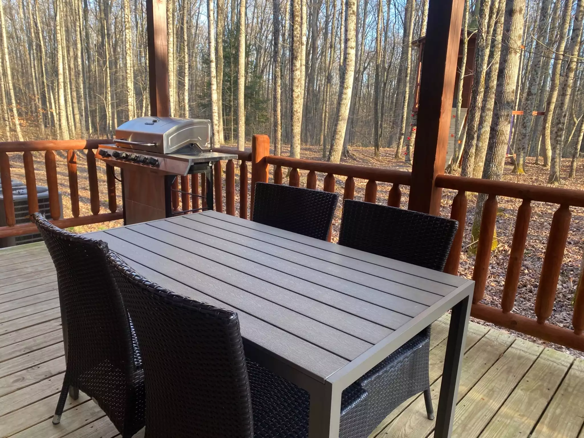 Family-friendly spacious cabin in gated community - Fayetteville