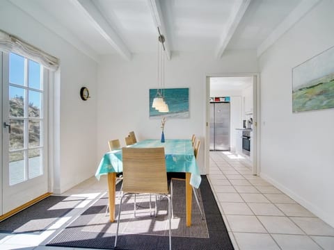 Dining roomType