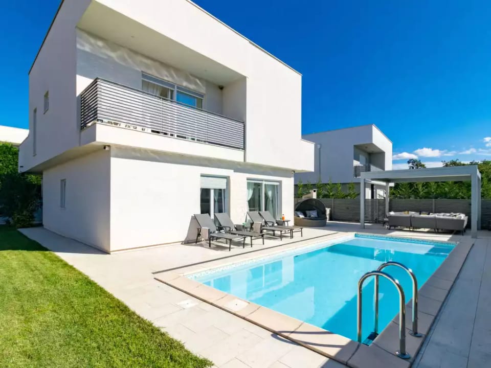 Villa Virtus - Novigrad