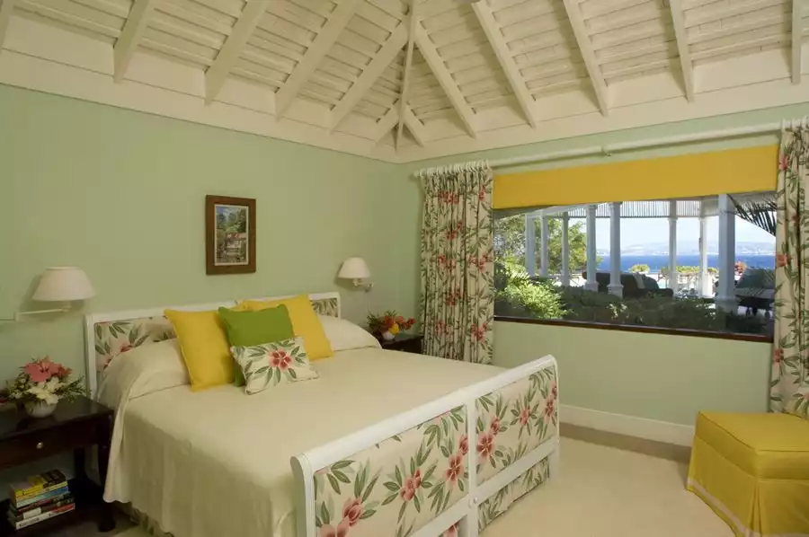 Longview Manor - Round Hill  - Montego Bay