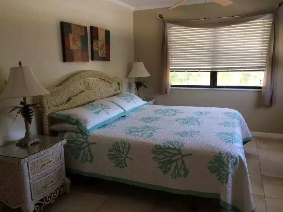 waterfront-home-incredible-view-37-dock-kayak/