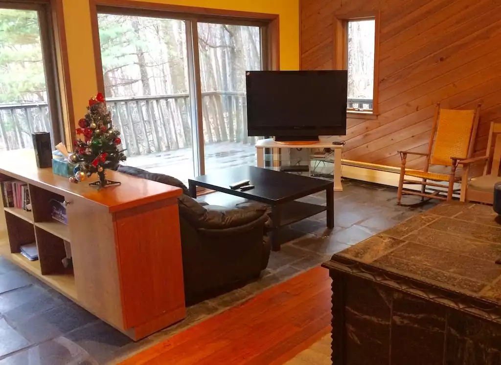 living room - Mountain Chalet - Lanesville