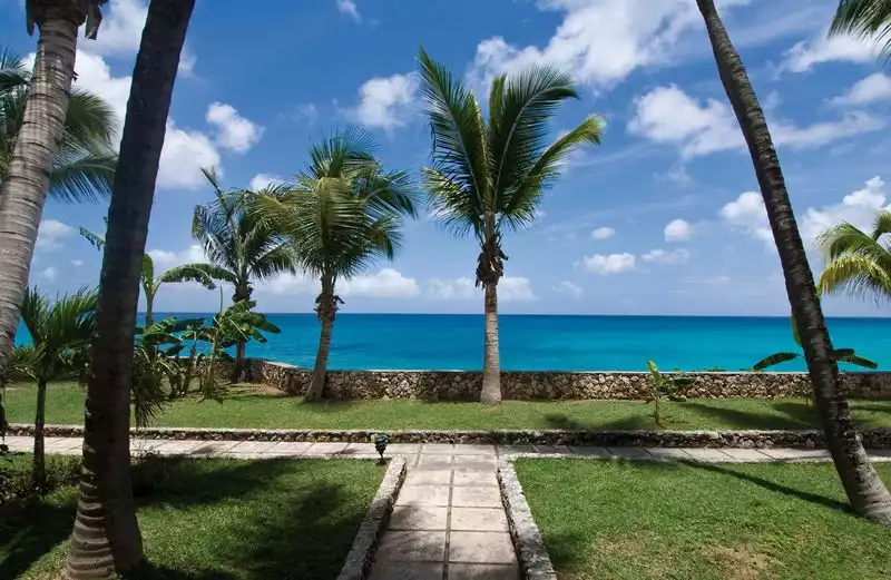 adelaide-s-escape-dutch-st/