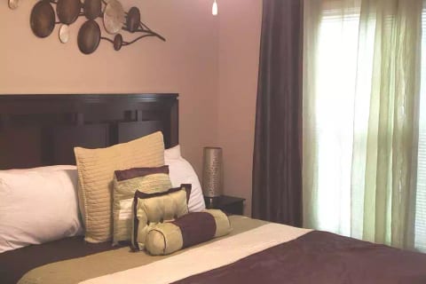 Green and Brown Bedroom#3 w/TV